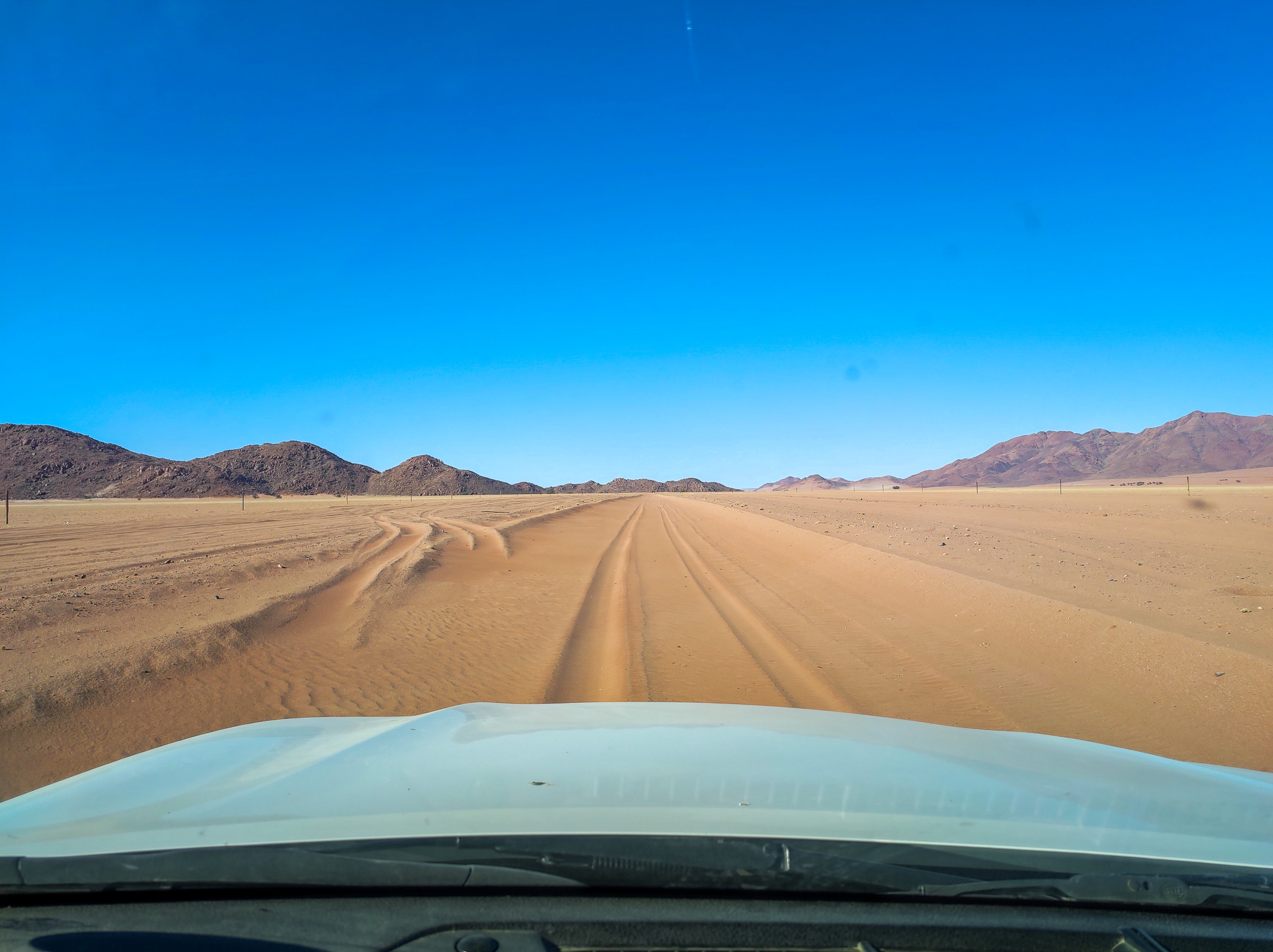 Geländewagen Namib Wüste